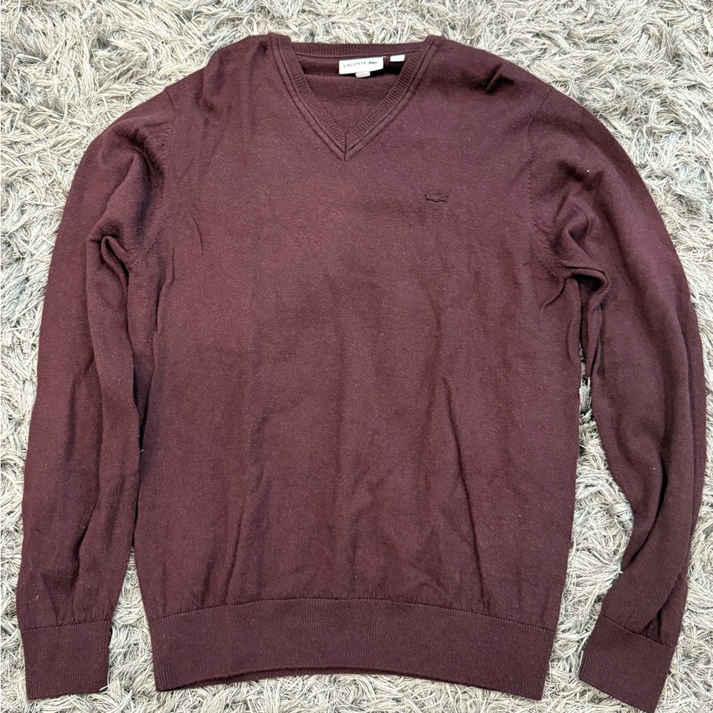 Lacoste V-Neck Sweater. Mens XL